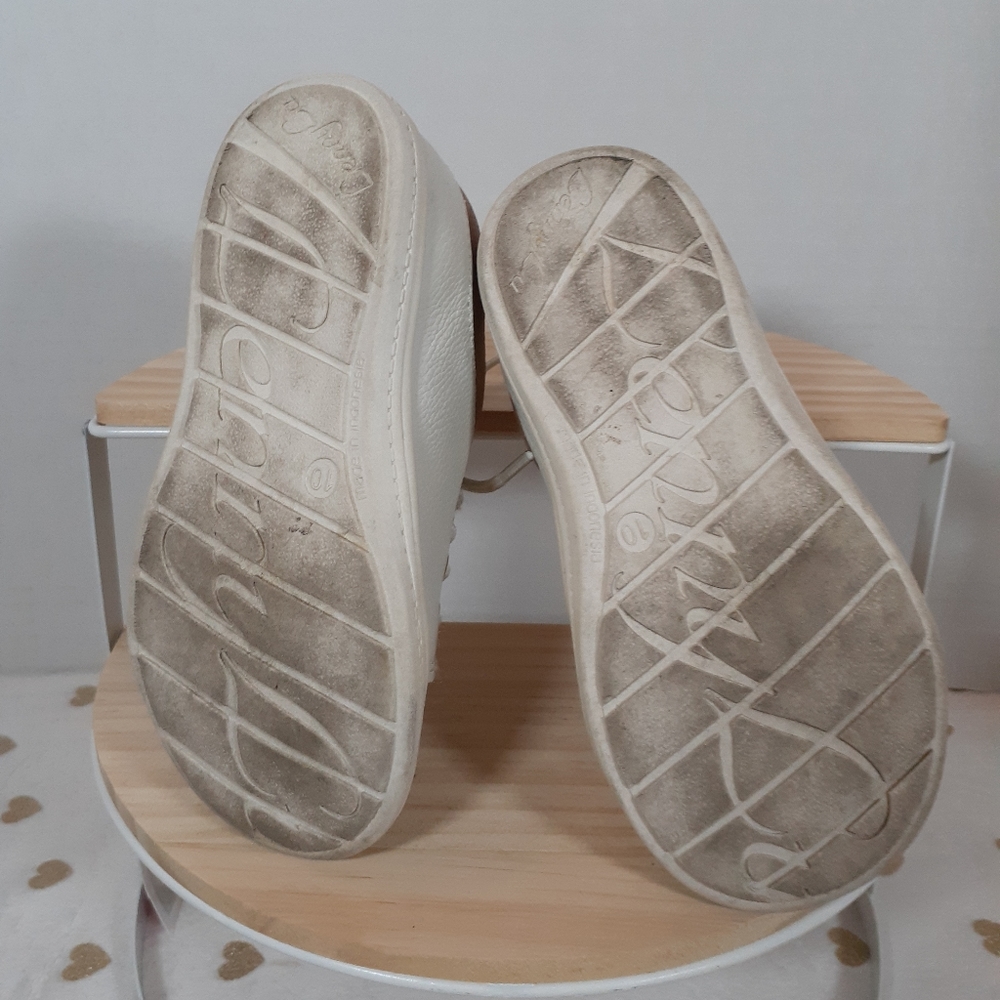 🔥3/$70 🎉S-HP🎉 Lenny Lu "Culturista" Girls Shoes - Picture 6 of 6